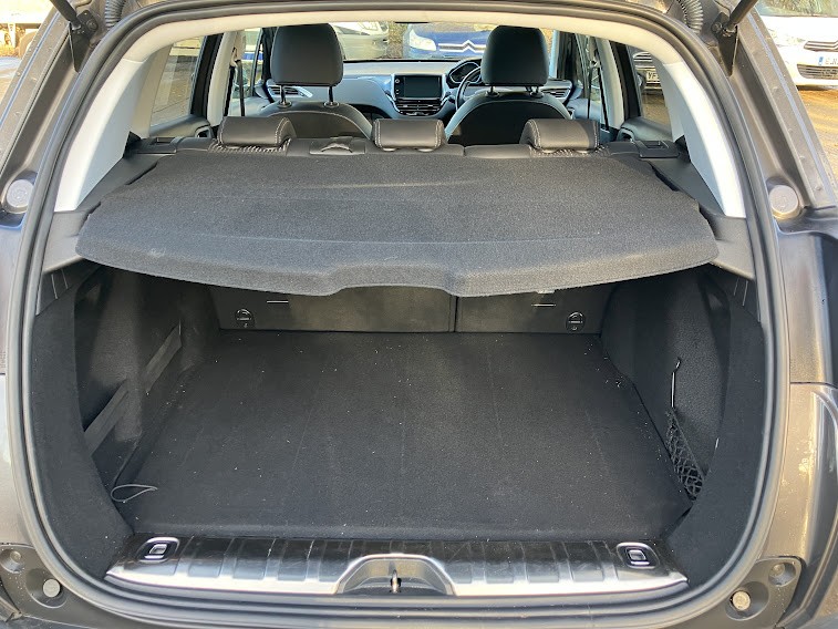 Used Peugeot 2008 2018 for sale - 76799136: Photo 12