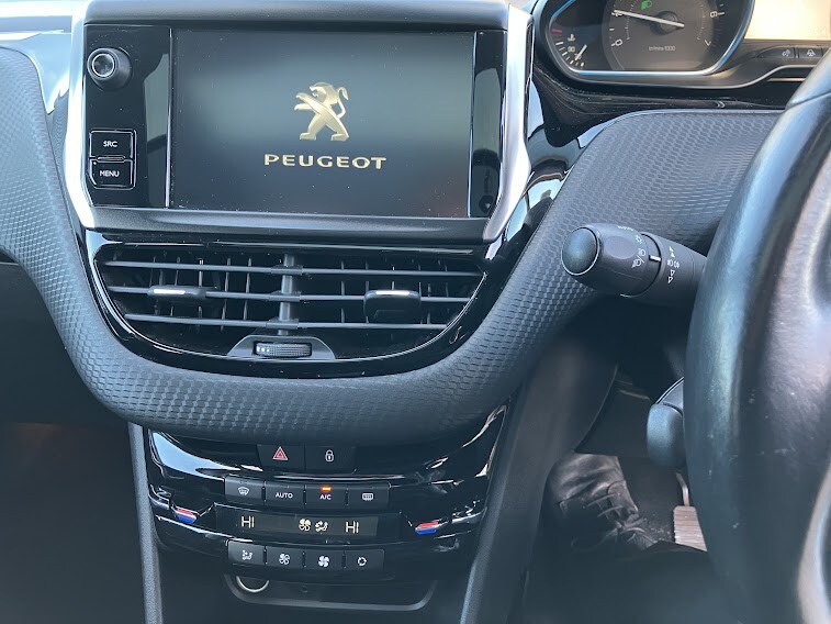 Used Peugeot 2008 2018 for sale - 76799136: Photo 20