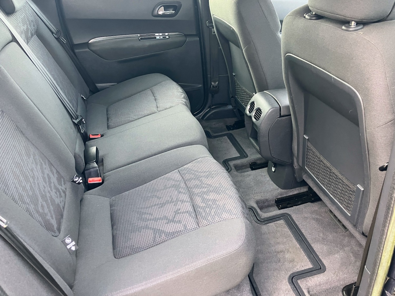 Used Peugeot 3008 2013 for sale - 77643704: Photo 10