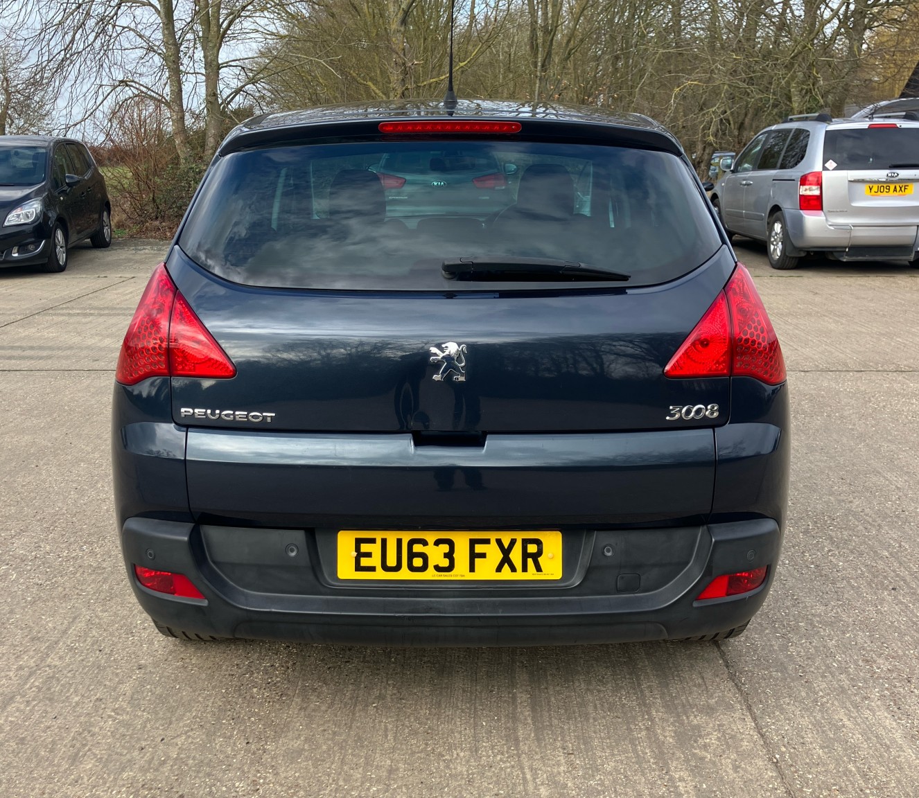 Used Peugeot 3008 2013 for sale - 77643704: Photo 8