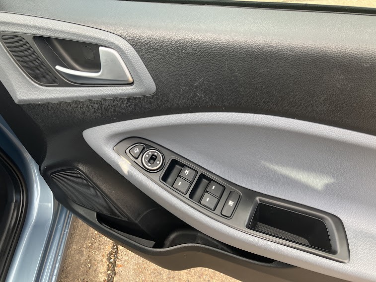 Used Hyundai i20 2015 for sale - 77162324: Photo 17