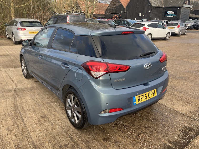 Used Hyundai i20 2015 for sale - 77162324: Photo 3