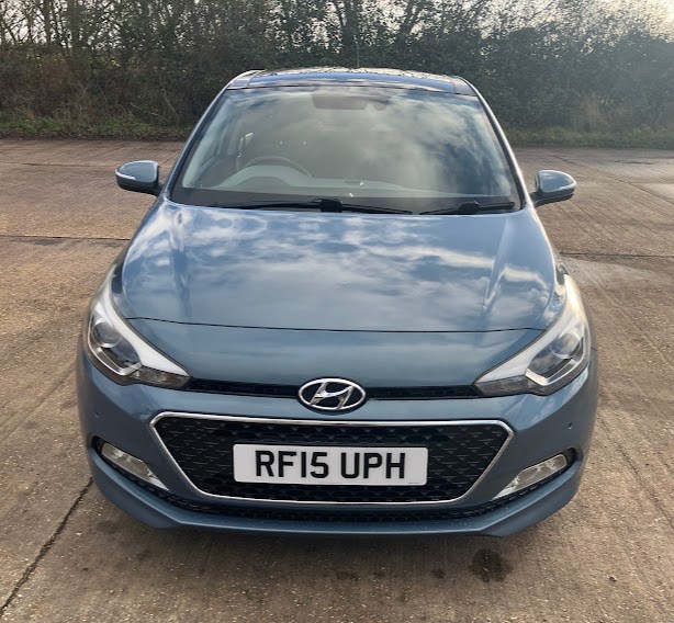 Used Hyundai i20 2015 for sale - 77162324: Photo 4