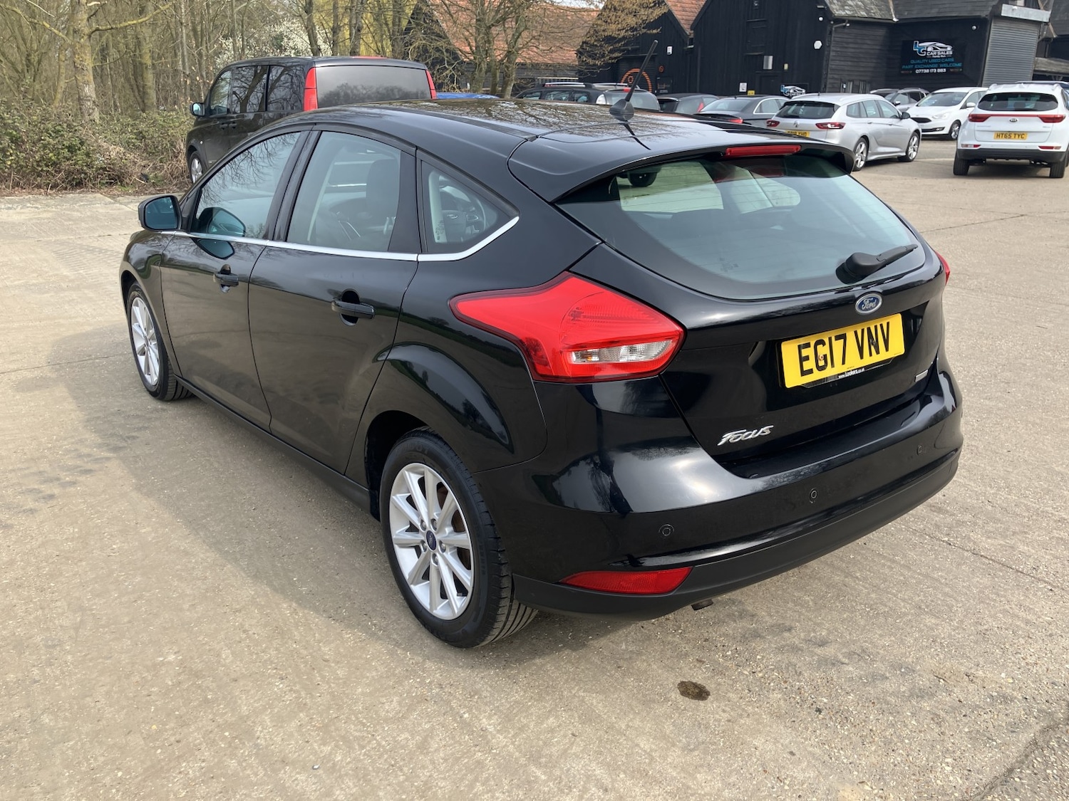 Used Ford Focus 2017 for sale - 77991694: Photo 4