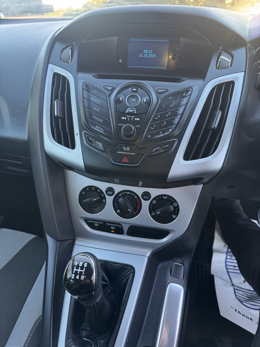 Used Ford Focus 2011 for sale - 76799226: Photo 7