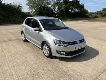 Used Volkswagen Polo 2013 for sale - 79150307: Photo