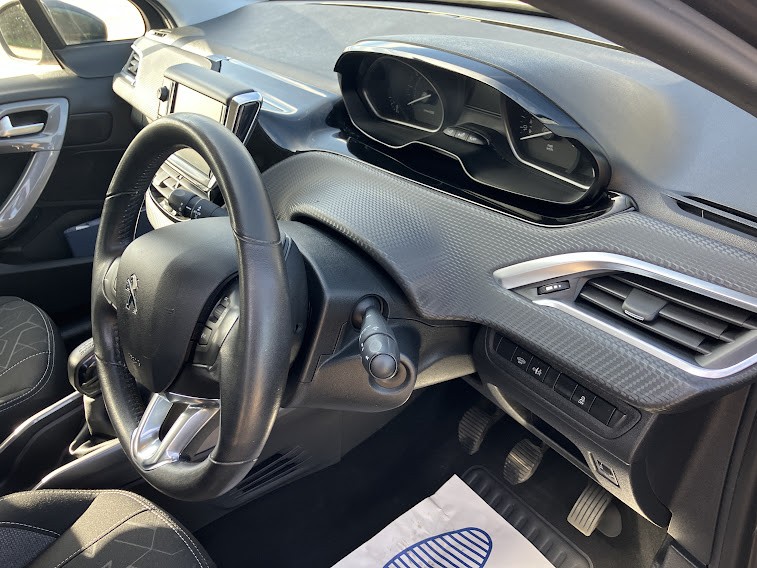 Used Peugeot 2008 2016 for sale - 77735843: Photo 16