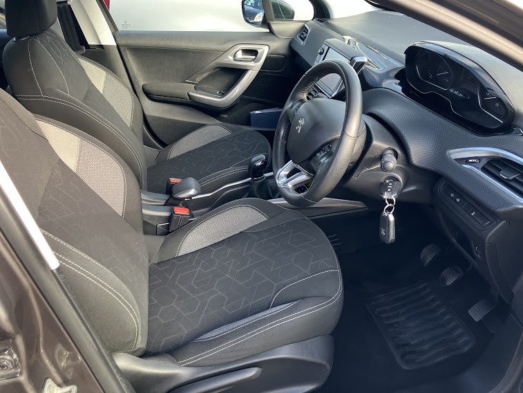 Used Peugeot 2008 2016 for sale - 77735843: Photo 9