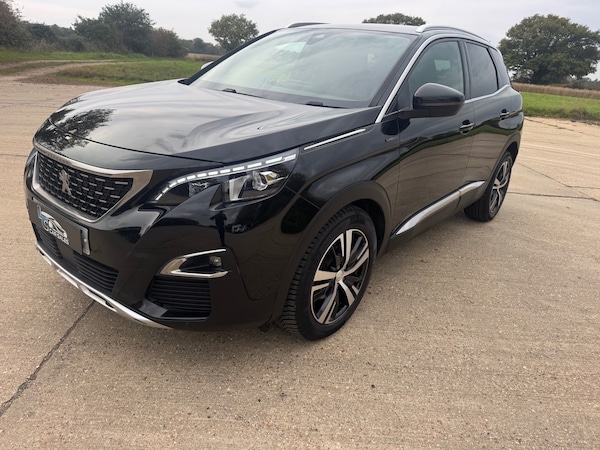 Used Peugeot 3008 2019 for sale - 76309976: Photo 2