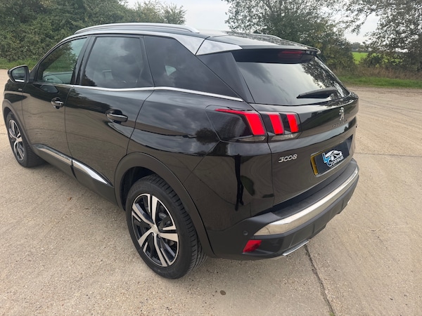 Used Peugeot 3008 2019 for sale - 76309976: Photo 3
