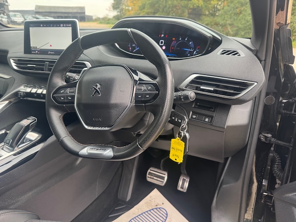 Used Peugeot 3008 2019 for sale - 76309976: Photo 9