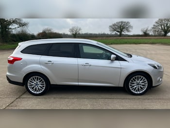 Used Ford Focus 2013 for sale - 77822286: Photo