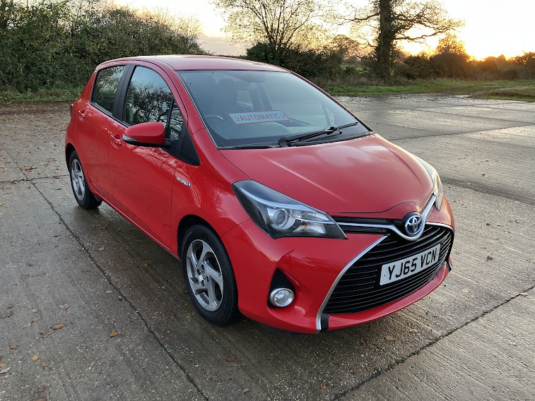 Used Toyota Yaris 2015 for sale - 76791556: Photo 1