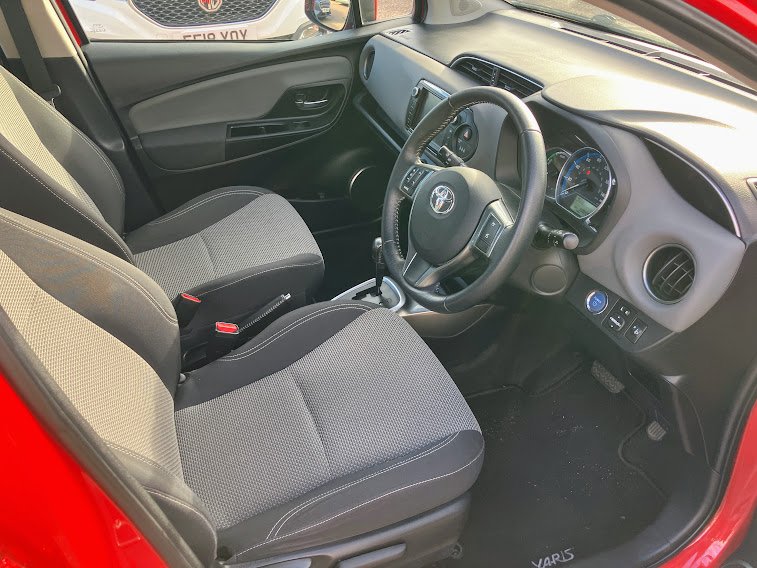 Used Toyota Yaris 2015 for sale - 76791556: Photo 14