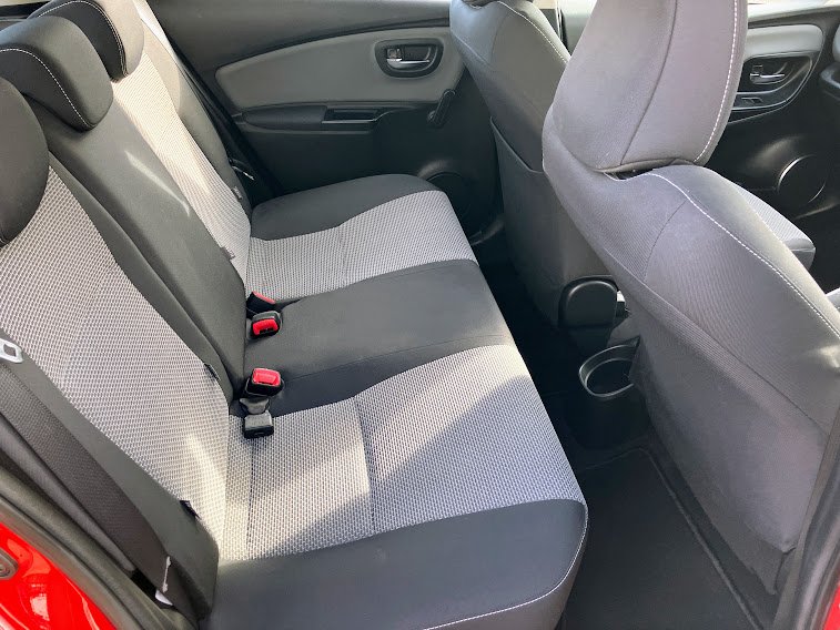 Used Toyota Yaris 2015 for sale - 76791556: Photo 15