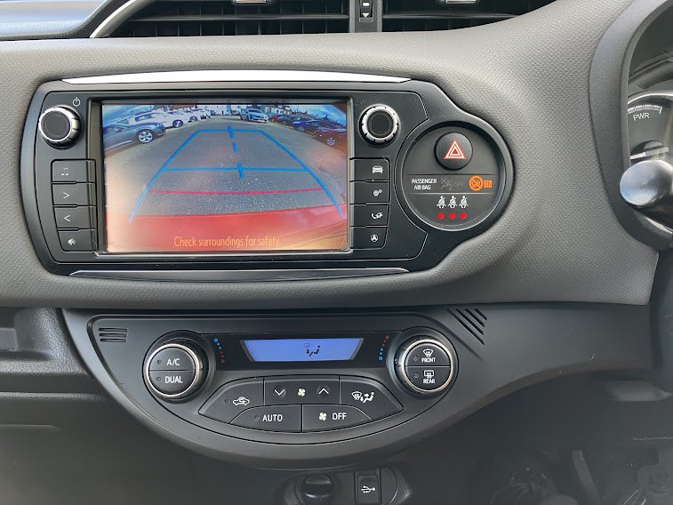 Used Toyota Yaris 2015 for sale - 76791556: Photo 23