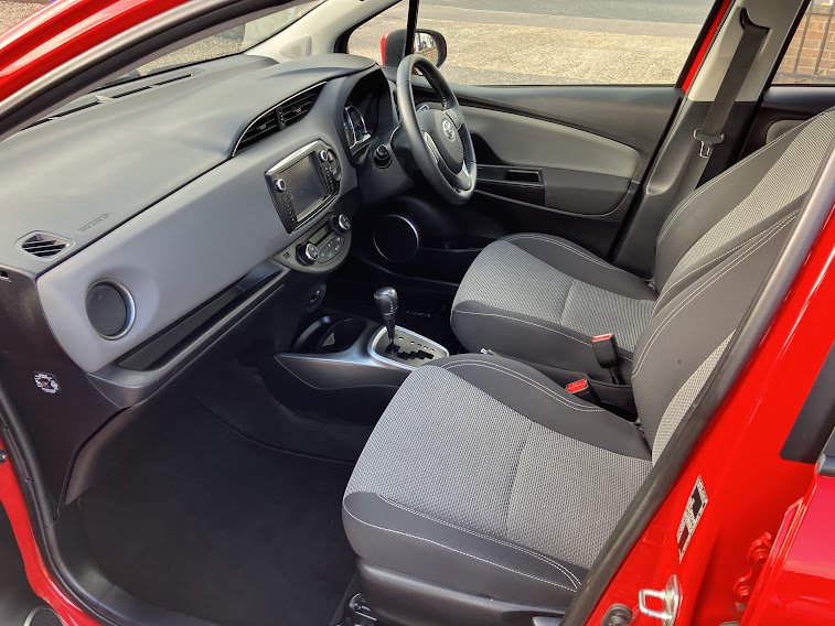 Used Toyota Yaris 2015 for sale - 76791556: Photo 8