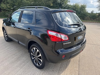 Used Nissan Qashqai 2013 for sale - 75872621: Photo
