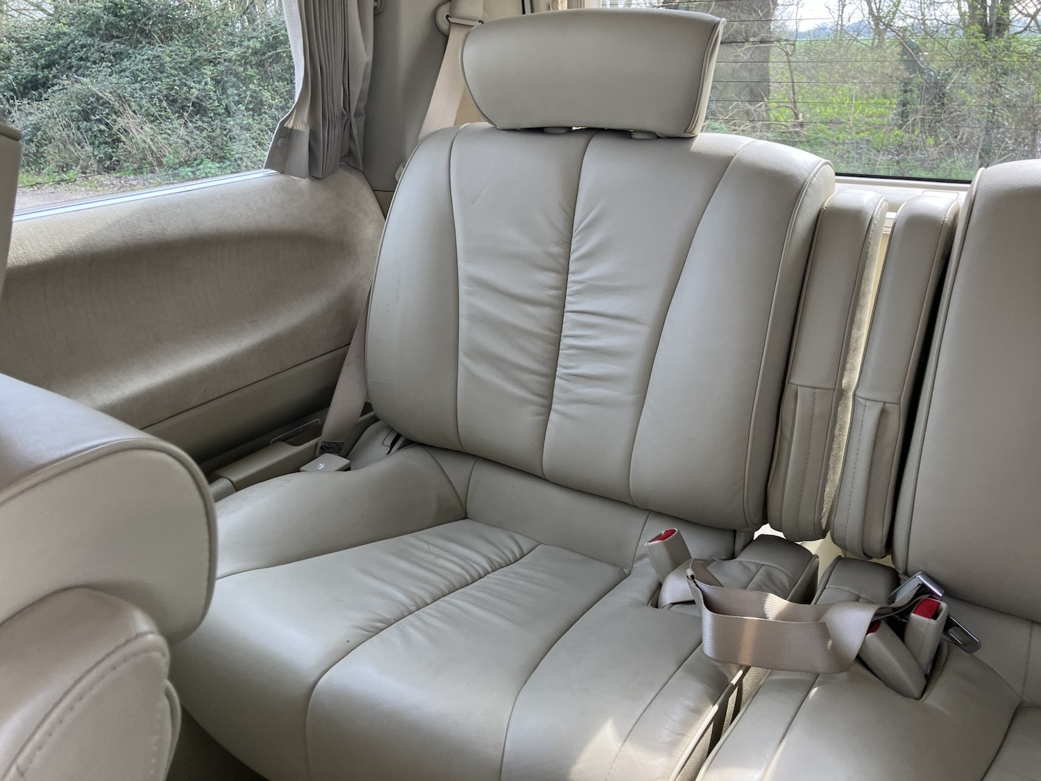 Used Nissan Elgrand 2020 for sale - 77991685: Photo 12