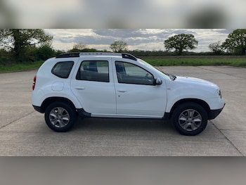Used Dacia Duster 2018 for sale - 78306509: Photo