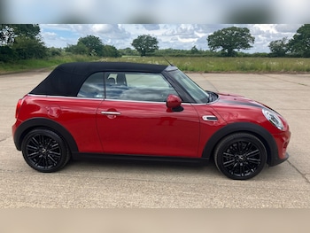 Used MINI Convertible 2017 for sale - 78865078: Photo