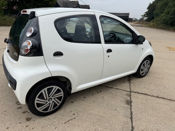 Used Citroen C1 2011 for sale - 75587575: Photo