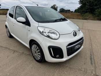 2012 (62) - 1.0i VTR 5dr - full service history - air con