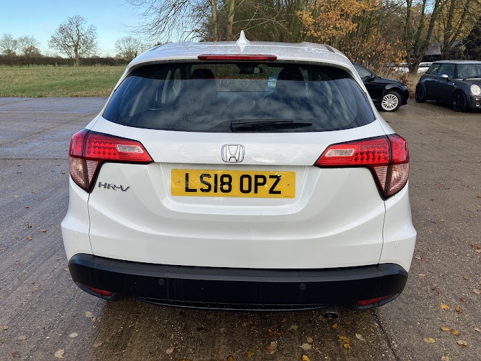 Used Honda HR-V 2018 for sale - 76791554: Photo 6