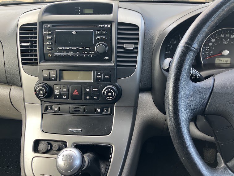 Used Kia Sedona 2009 for sale - 77742858: Photo 23