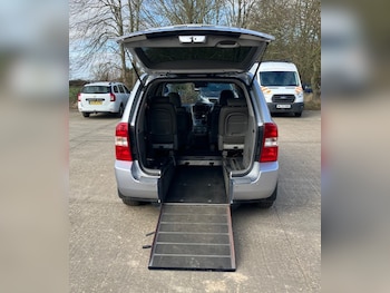 Used Kia Sedona 2009 for sale - 77742858: Photo