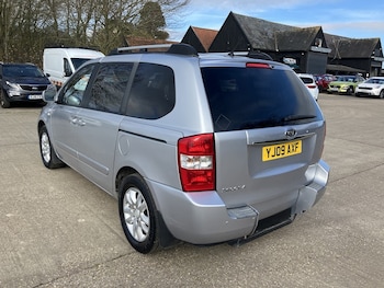 Used Kia Sedona 2009 for sale - 77742858: Photo