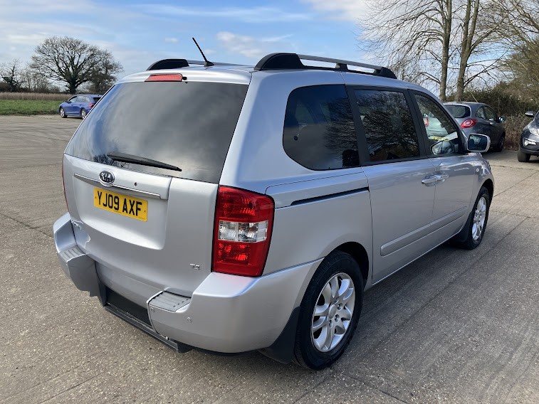 Used Kia Sedona 2009 for sale - 77742858: Photo 9