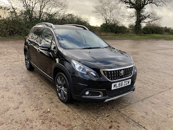 Used Peugeot 2008 2018 for sale - 76904656: Photo