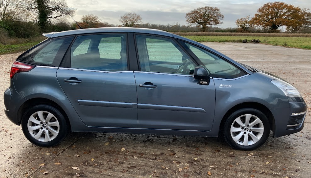 Used Citroen C4 Picasso 2012 for sale - 76799228: Photo 2