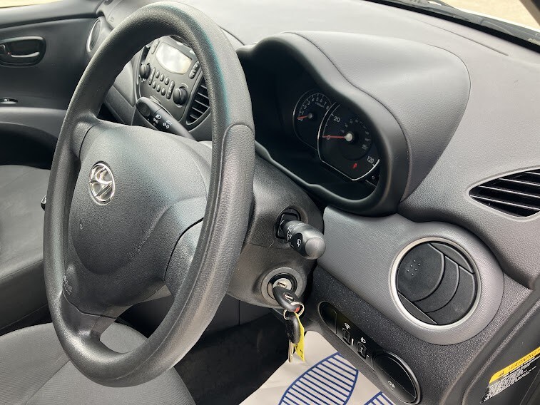 Used Hyundai i10 2013 for sale - 78213562: Photo 15