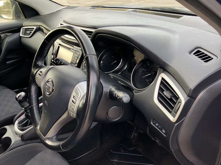 Used Nissan Qashqai 2016 for sale - 76799237: Photo 17