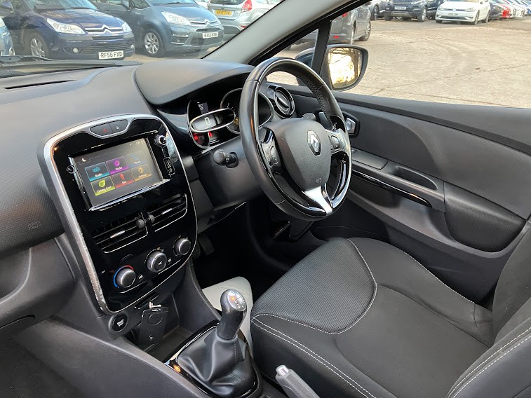 Used Renault Clio 2016 for sale - 77051598: Photo 18