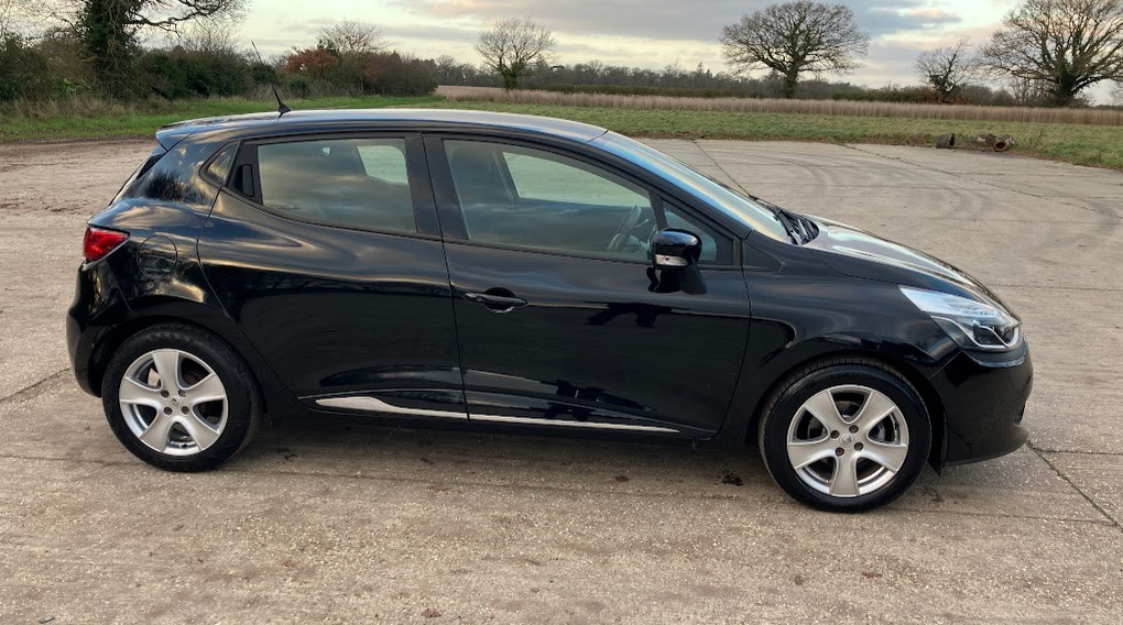 Used Renault Clio 2016 for sale - 77051598: Photo 2