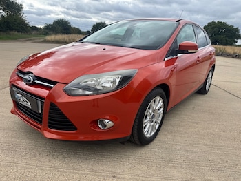 Used Ford Focus 2012 for sale - 75627549: Photo