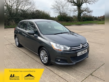 2012 - 1.6 VTi VTR+ 5dr