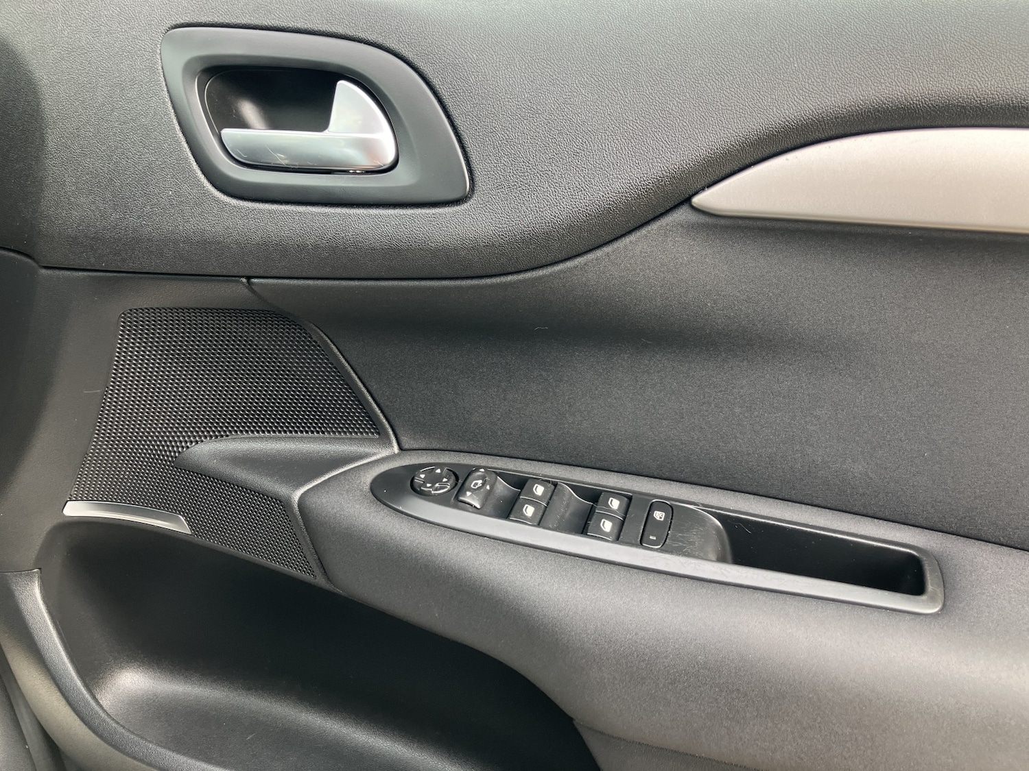 Used Citroen C4 2012 for sale - 77881114: Photo 23