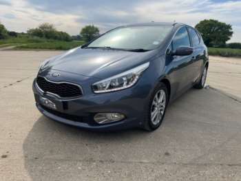 Used Kia Ceed 2014 for sale - 74527768: Photo