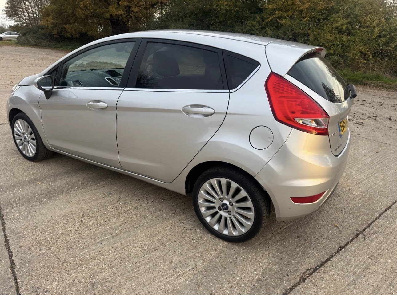 Used Ford Fiesta 2010 for sale - 76821578: Photo 3