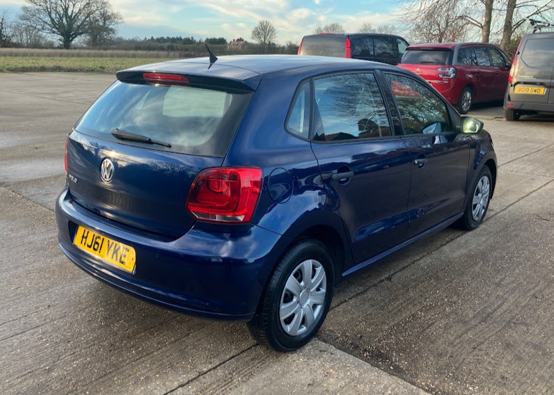 Used Volkswagen Polo 2011 for sale - 77314060: Photo 5