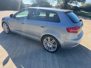 Used Audi A3 2009 for sale - 76104906: Photo 3