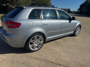 Used Audi A3 2009 for sale - 76104906: Photo 4