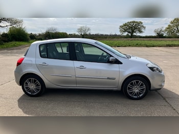 Used Renault Clio 2012 for sale - 78250100: Photo