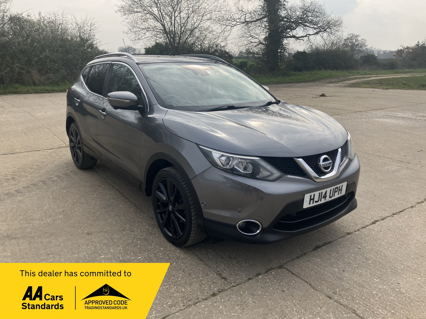 Used Nissan Qashqai 2014 for sale - 77991640: Photo 2