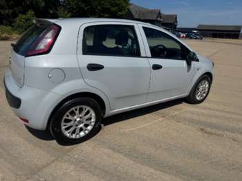 Used Fiat Punto Evo 2010 for sale - 74951300: Photo
