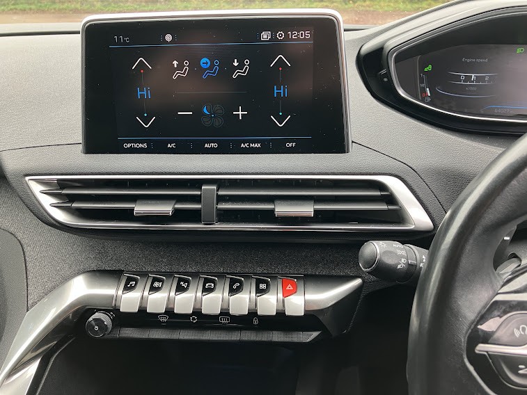 Used Peugeot 3008 2018 for sale - 76963327: Photo 19